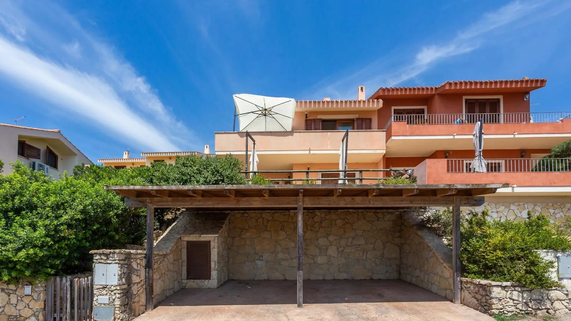Amazing Bay View-Beach Boutique Apartment Velameiga Funtana Meiga Italy